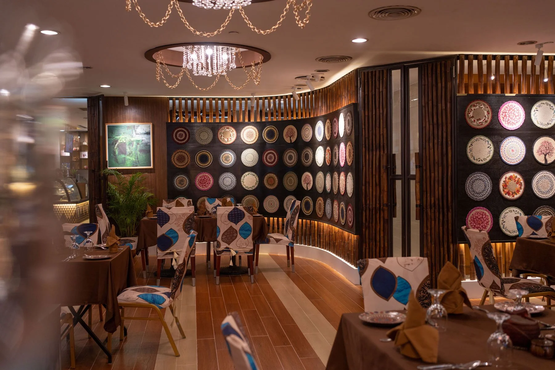 BHINNO SHAAD RESTAURANTMakes the rich traditions of Bangladesh come to life through a menu that embodies the essence of Bangladeshi Fine Dining.reservation